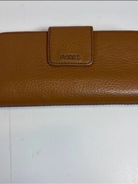 Fossil Brown Leather Zip Around Clutch Wallet Organizer